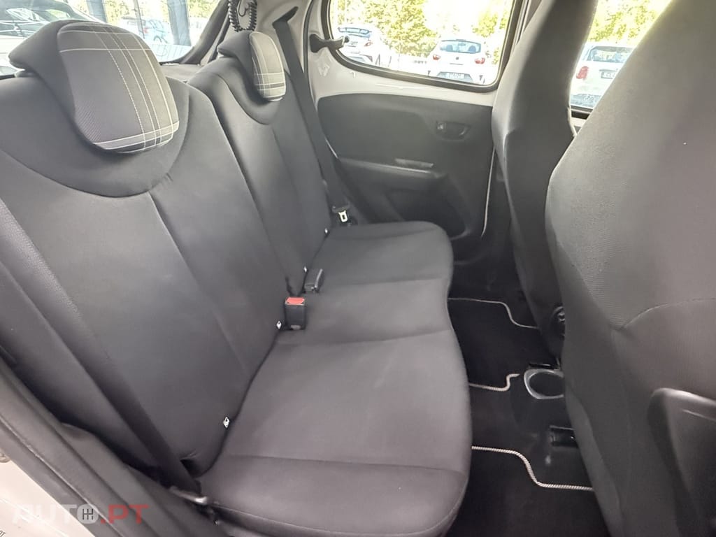 Peugeot 108 1.2 VTi Allure