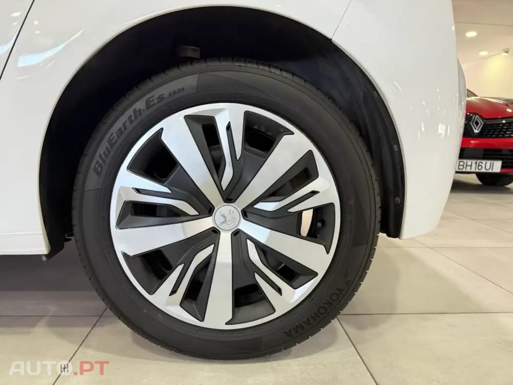 Peugeot 208 1.2 PureTech Active Pack