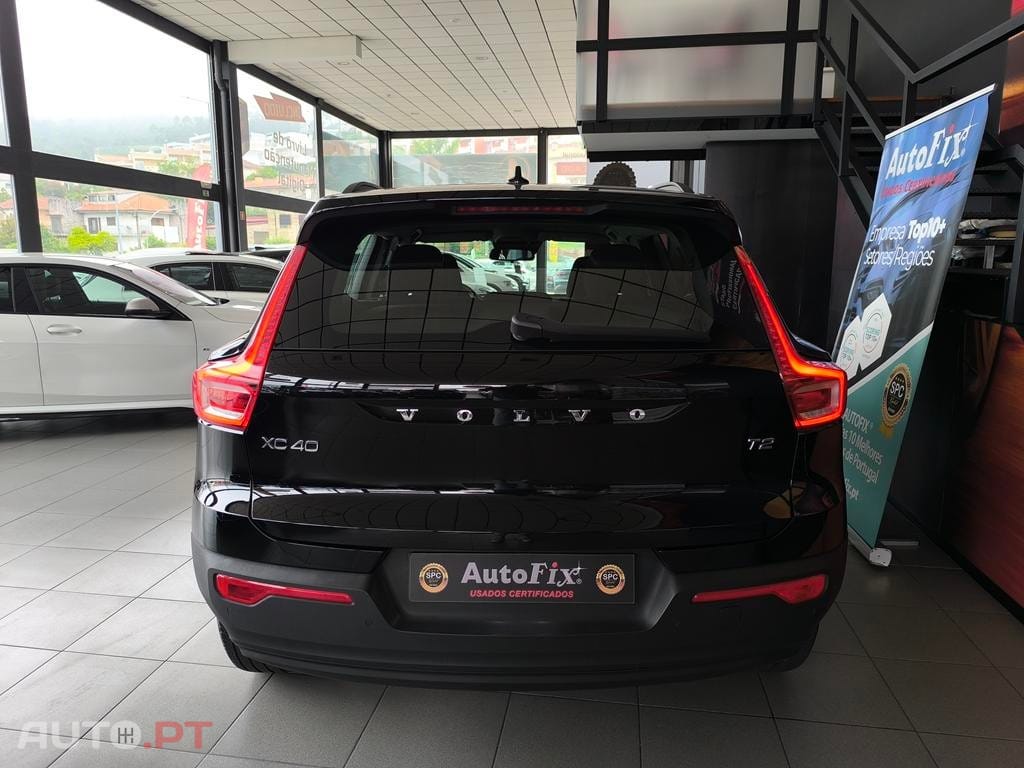 Volvo XC40 1.5 T2 Momentum
