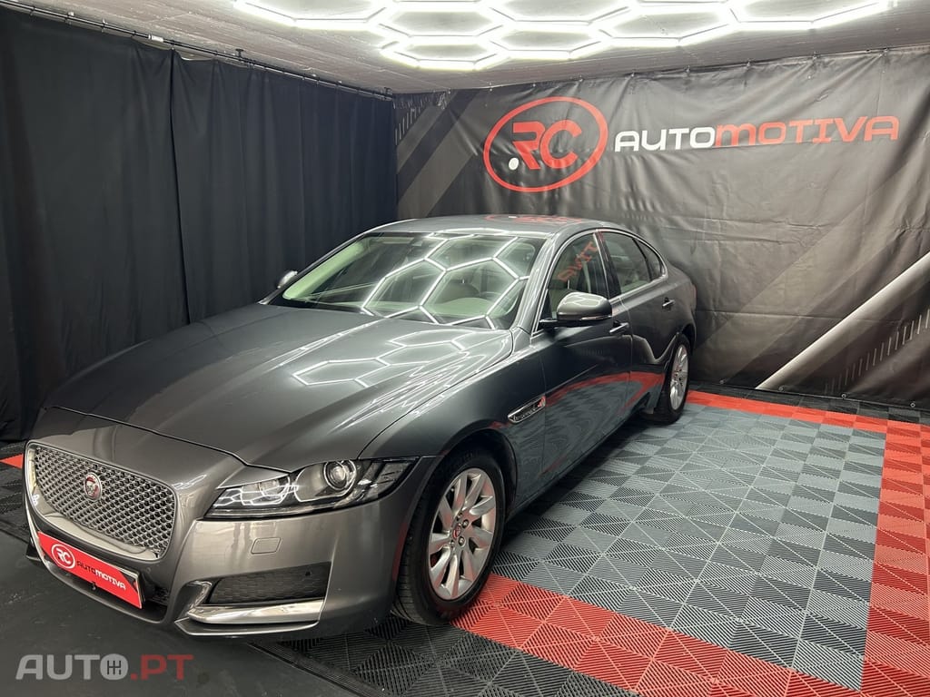 Jaguar XF 2.0 D Prestige Aut.