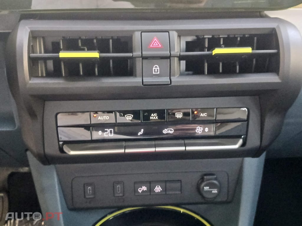 Fiat Grande Panda 1.2 Hybrid La Prima eDCT