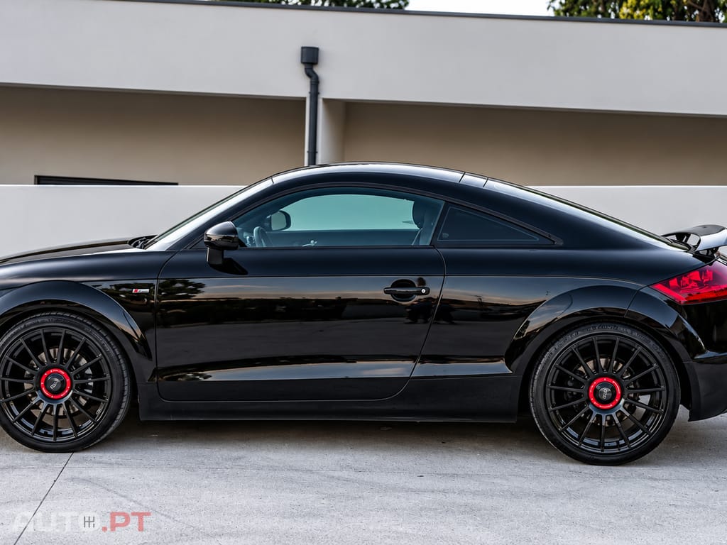 Audi TT 2.0 TFSI S-tronic s-line