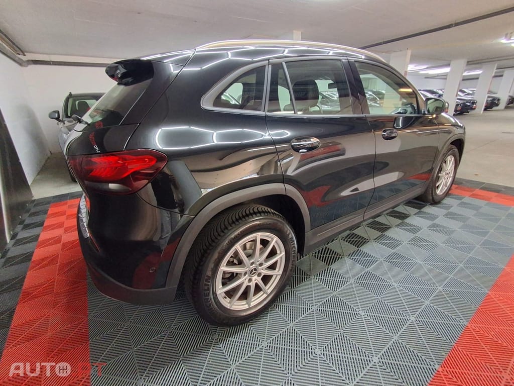 Mercedes-Benz GLA 180 d Progressive