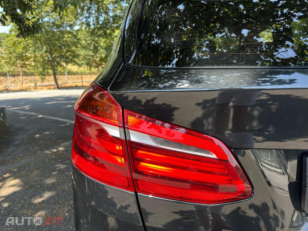 BMW 225 xe Line Sport