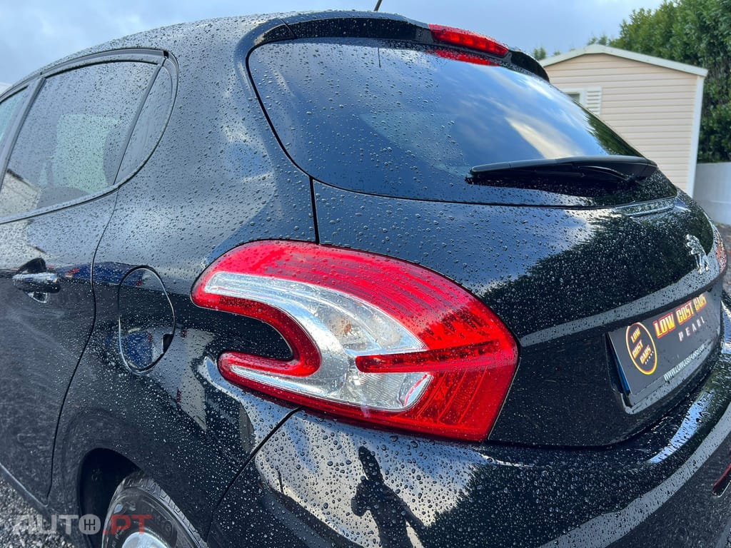 Peugeot 208 1.2 PureTech Active