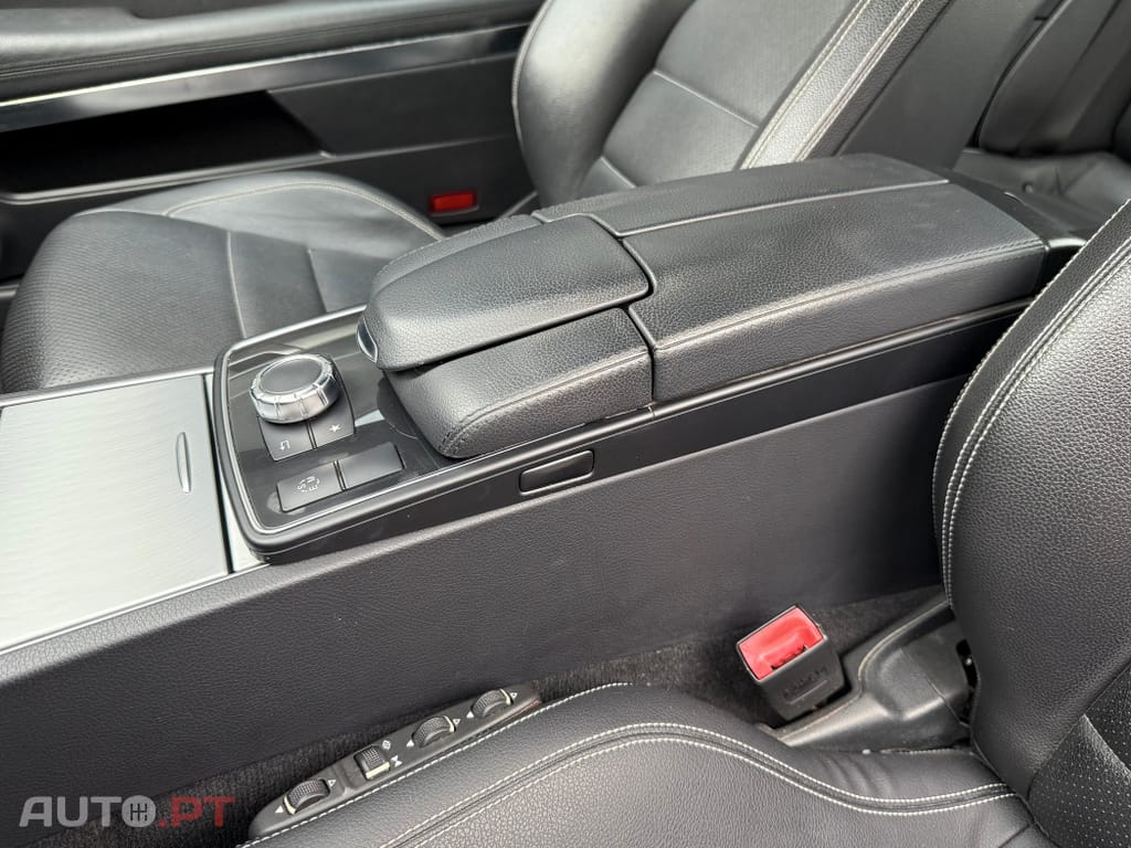 Mercedes-Benz E 250 BlueTEC Auto