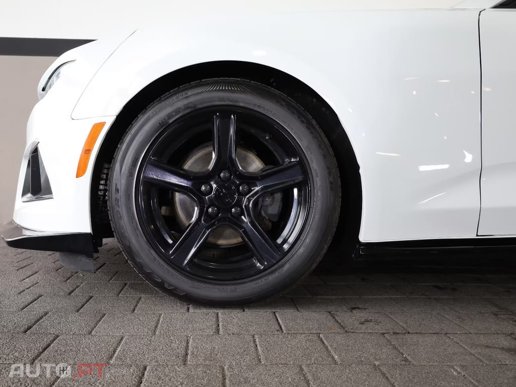 Chevrolet Camaro 2.0 Aut.