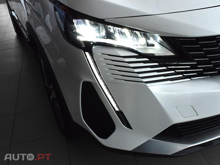 Peugeot 3008 1.5 BlueHDi ALLURE 130 CV