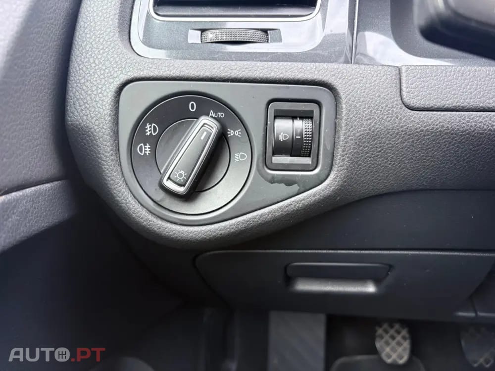 Volkswagen Golf 1.0 TSI Confortline