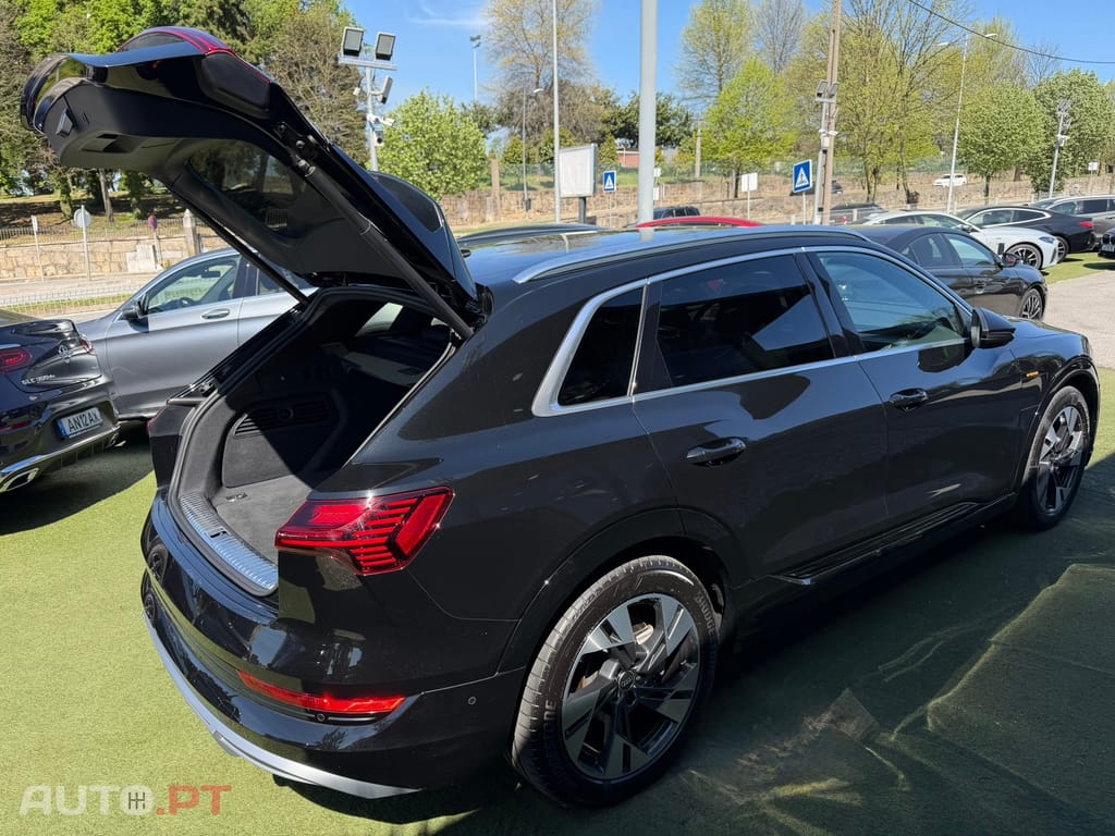 Audi E-Tron 55 quattro S line