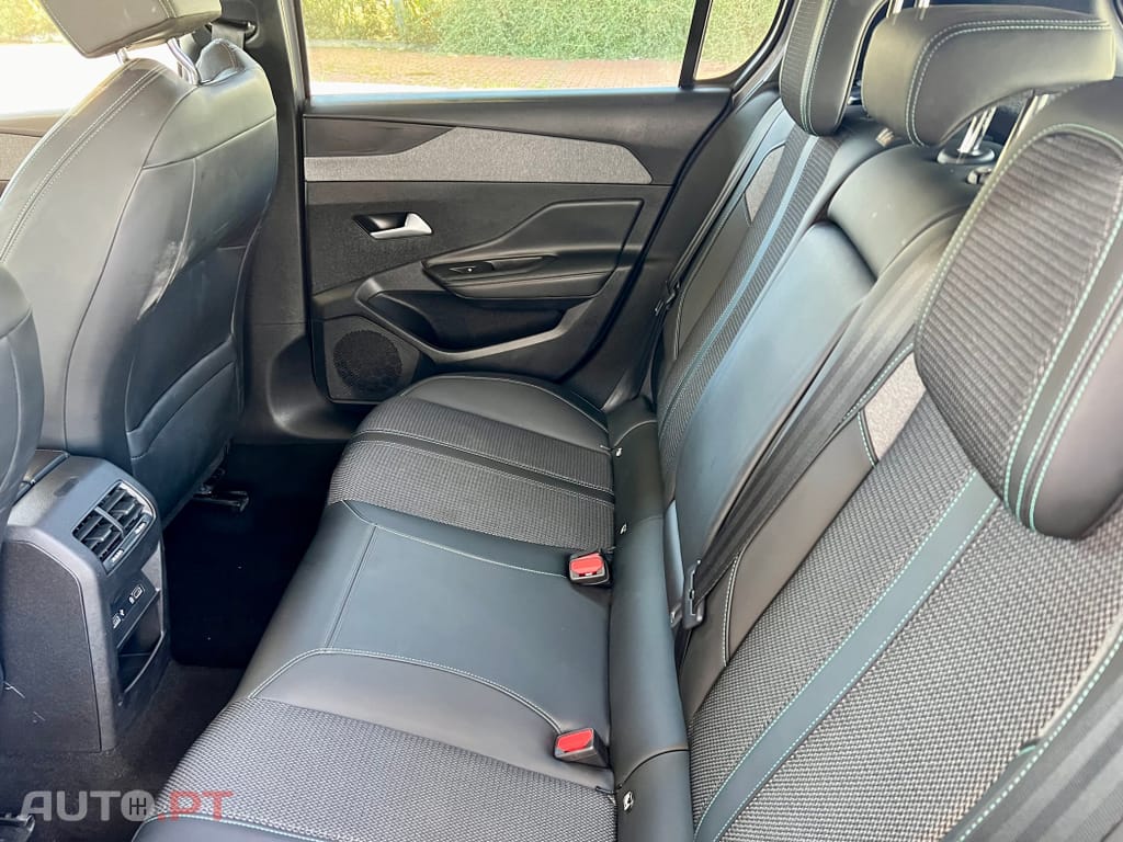 Peugeot 308 1.5 BlueHDi Allure Pack