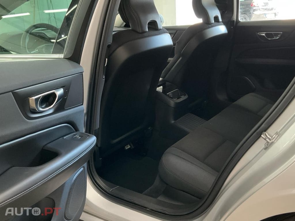 Volvo V60 2.0 T6 AWD TE Inscription Expression