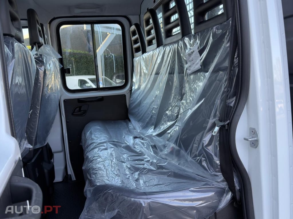 Iveco Daily 3.0 - 180 CAB. DUPLA 7 LUGARES NOVA !!