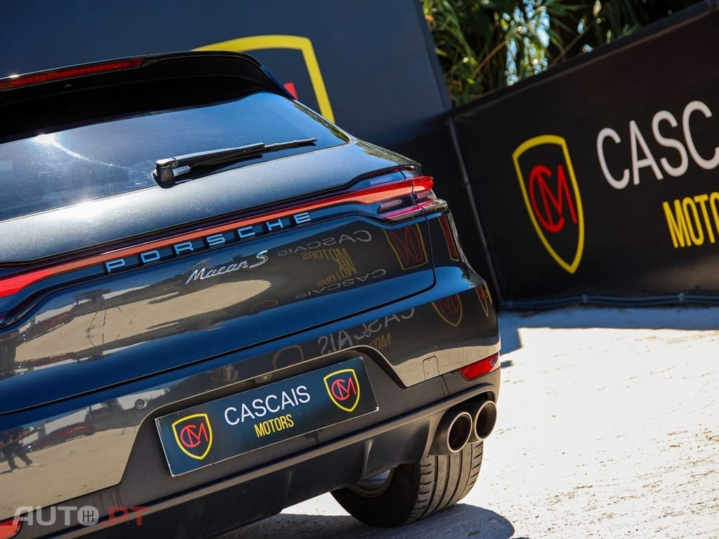 Porsche Macan S