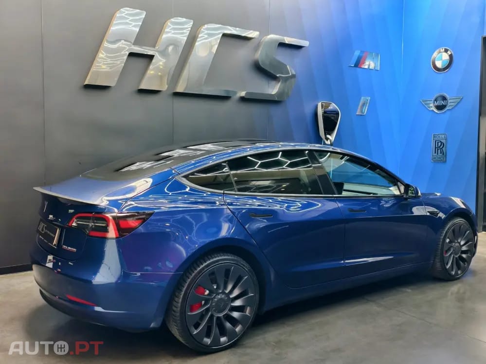 Tesla Model 3 Performance Tração Integral