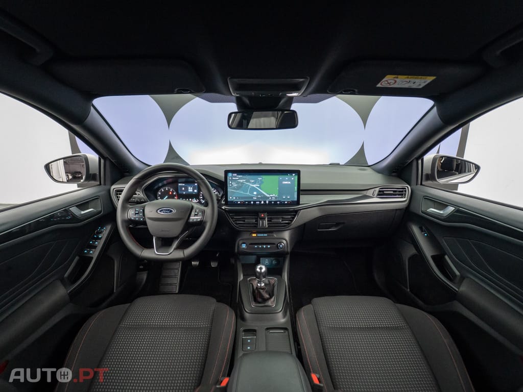 Ford Focus 1.0 EcoBoost MHEV ST-Line