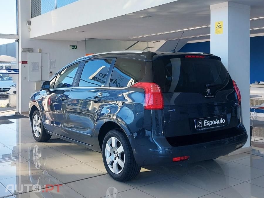 Peugeot 5008 1.6 BlueHDi Style