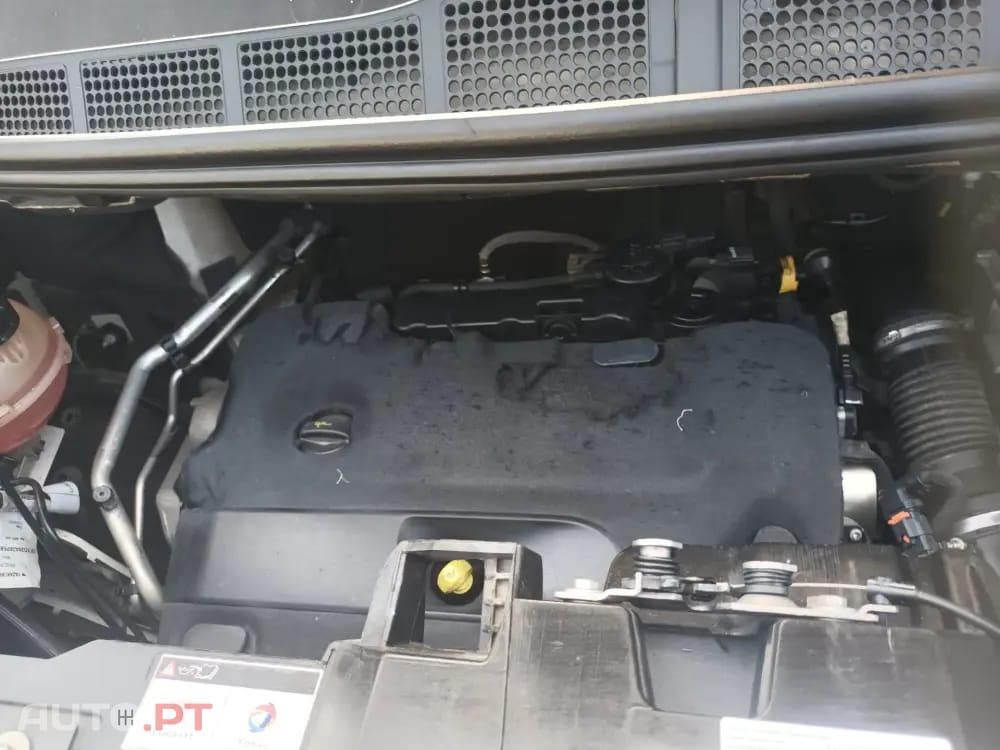 Peugeot Expert Outro