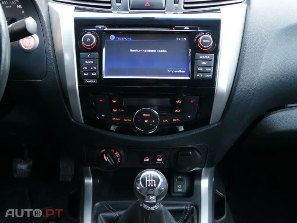 Nissan Navara 2.3 dCi CD 4WD N-Connecta Navi+Barras