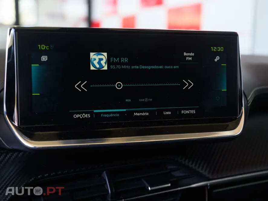 Peugeot E-2008 50 kWh GT Pack