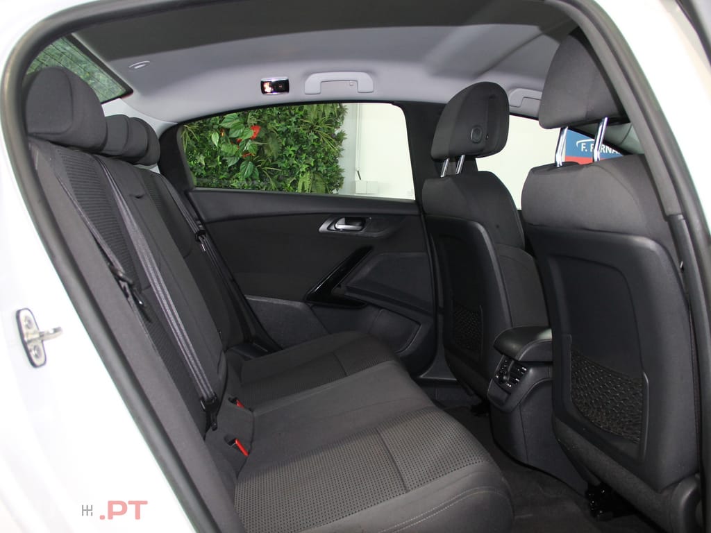 Peugeot 508 2.0 HDi Hybrid4 2-Tronic