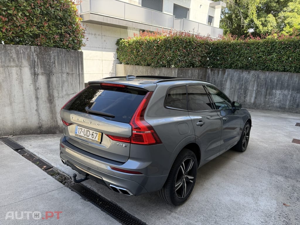 Volvo XC60 2.0 T8 PHEV R-Design AWD