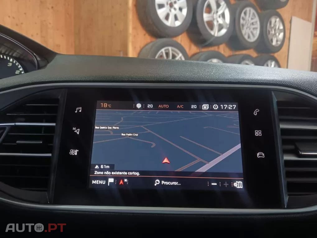 Peugeot 308 1.2 PureTech Active J17