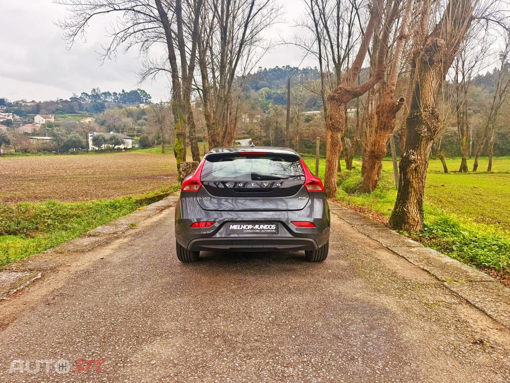 Volvo V40 1.6 D2 Momentum
