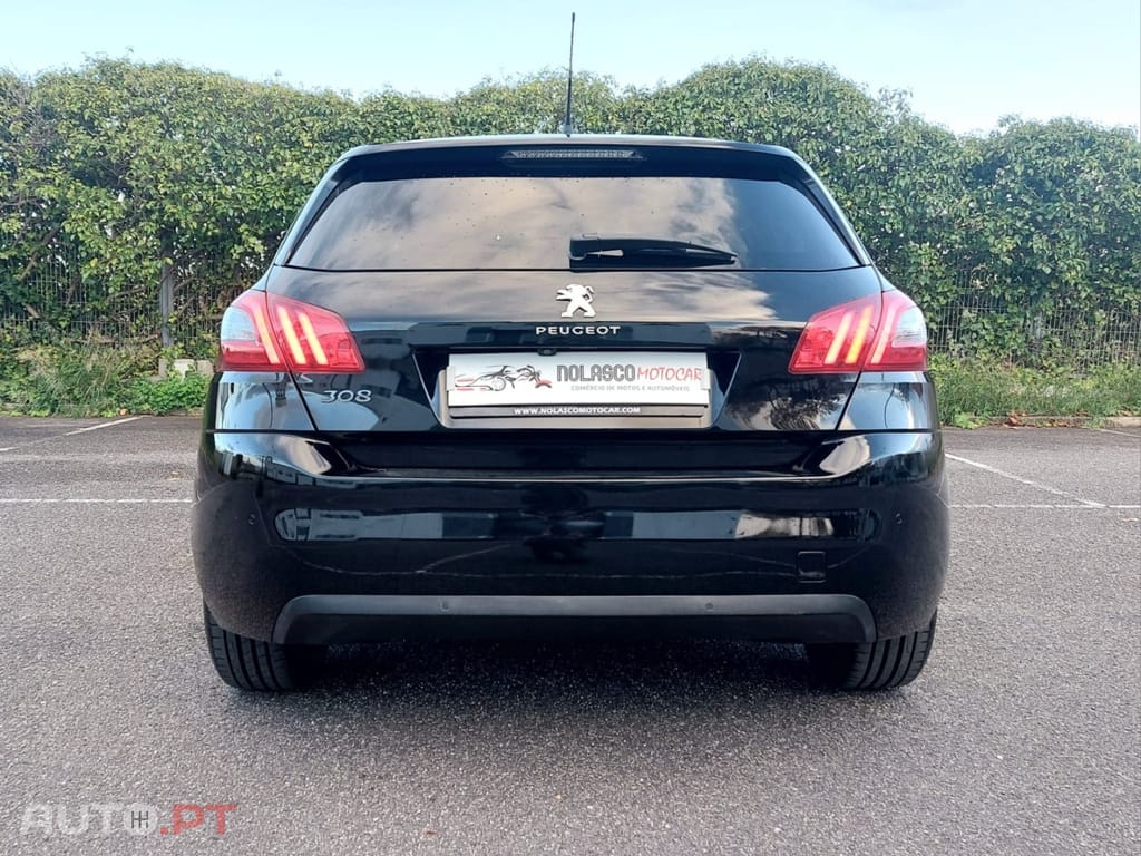 Peugeot 308 1.2 PureTech Style