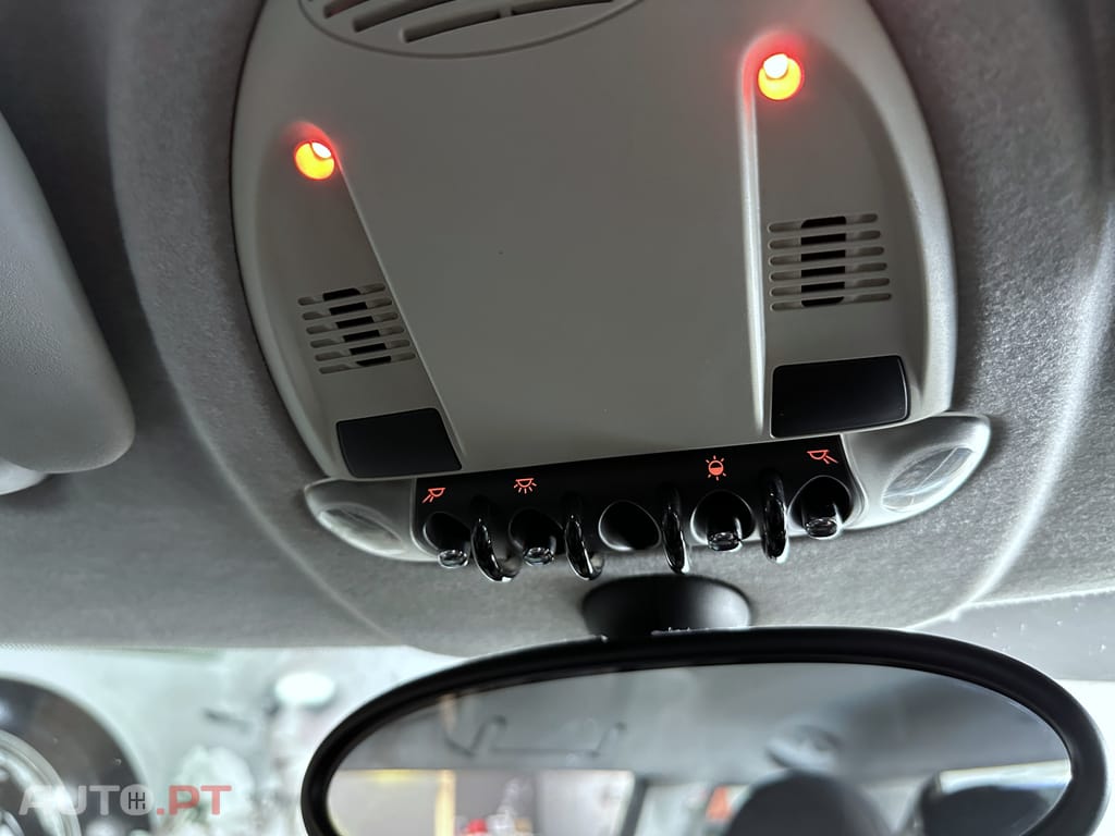 MINI Cooper Cooper R56