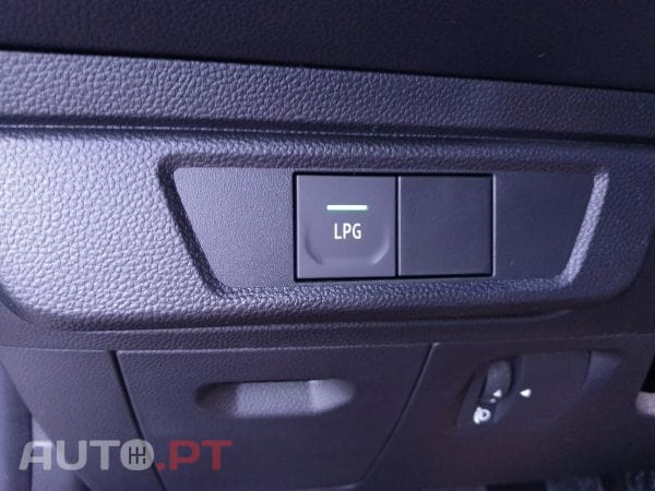 Dacia Jogger ECO-G 100 Bi-Fuel Expression 7 lugares