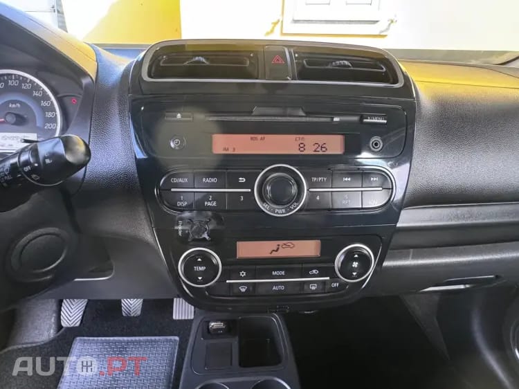 Mitsubishi Space Star 1.2 Intense Connect Edition