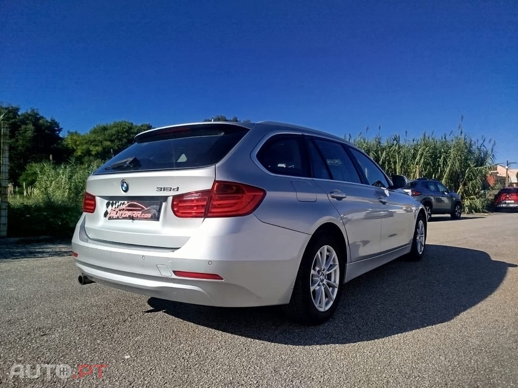 BMW 318 d Touring Line Luxury