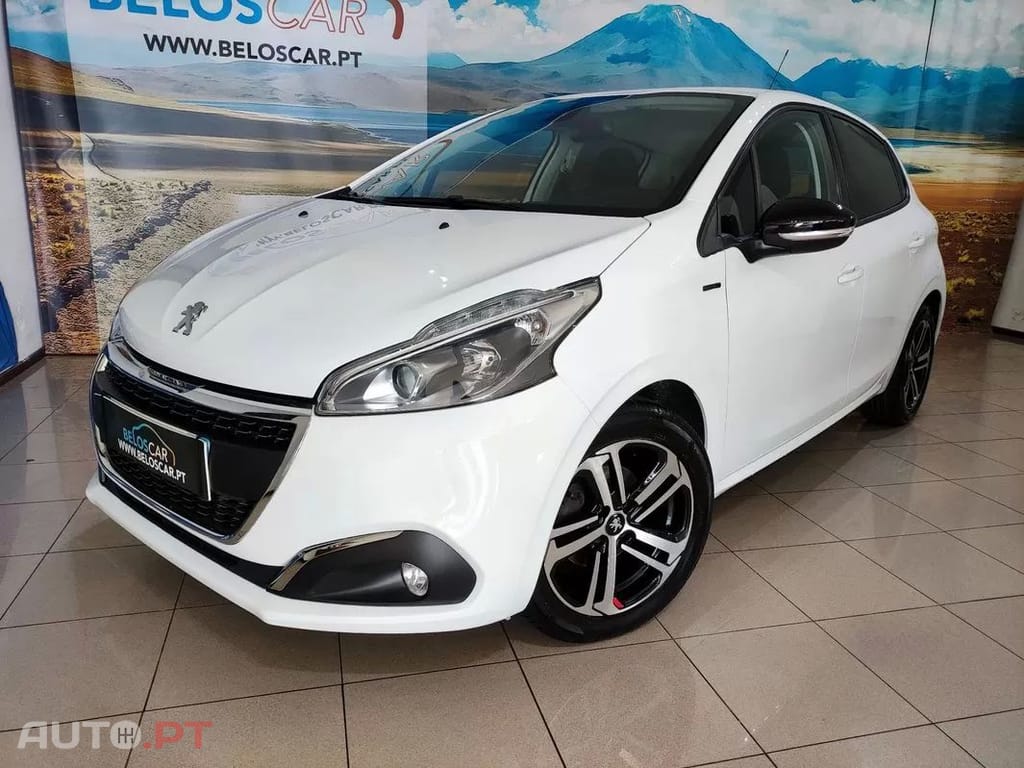 Peugeot 208  Puretech 82 Stop Start Signature