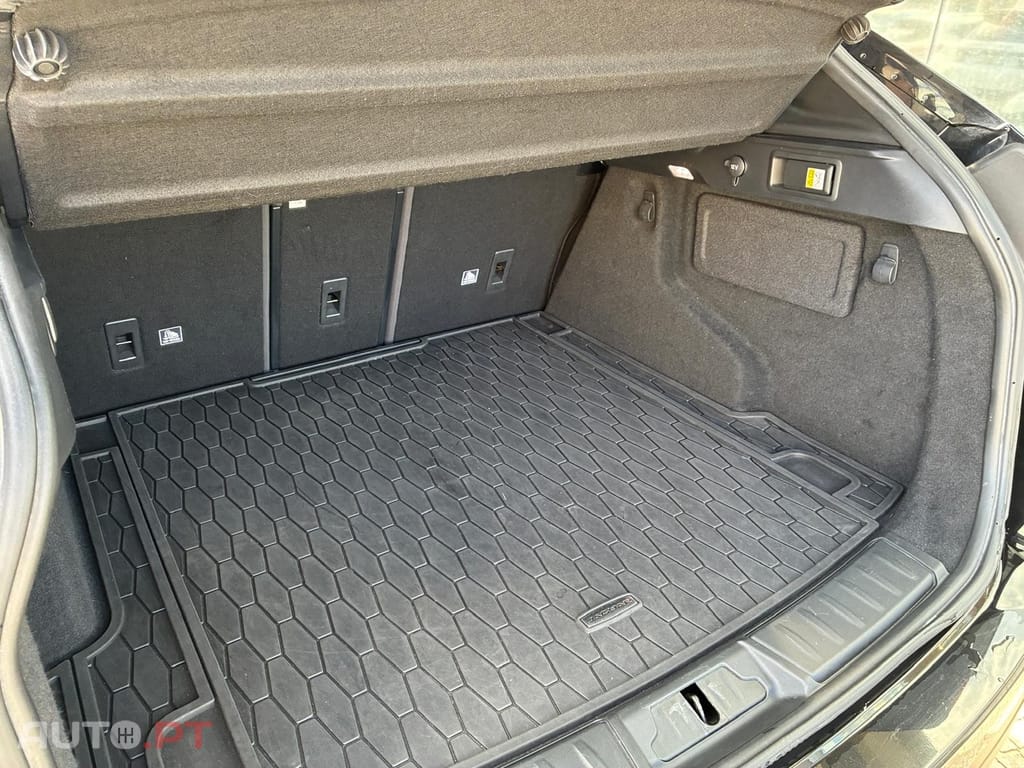 Jaguar F-Pace 2.0 i4D Pure