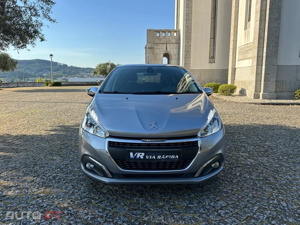 Peugeot 208 1.5 BlueHDi Signature