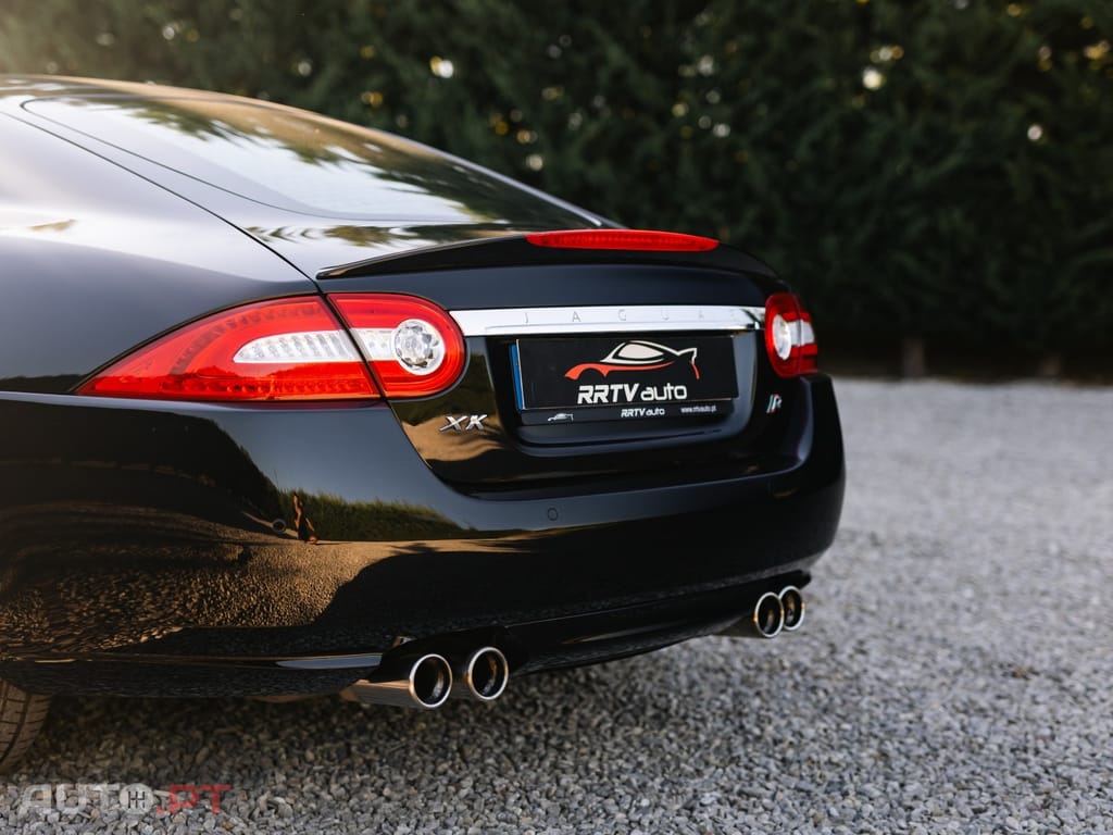 Jaguar XK XKR 5.0 V8