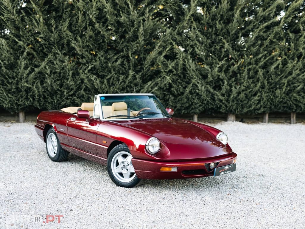 Alfa Romeo Spider 2.0