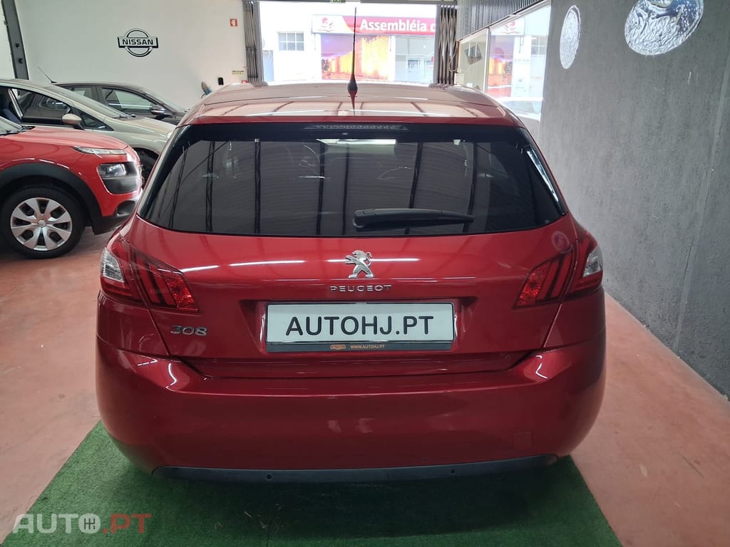 Peugeot 308 1.2 PureTech Style