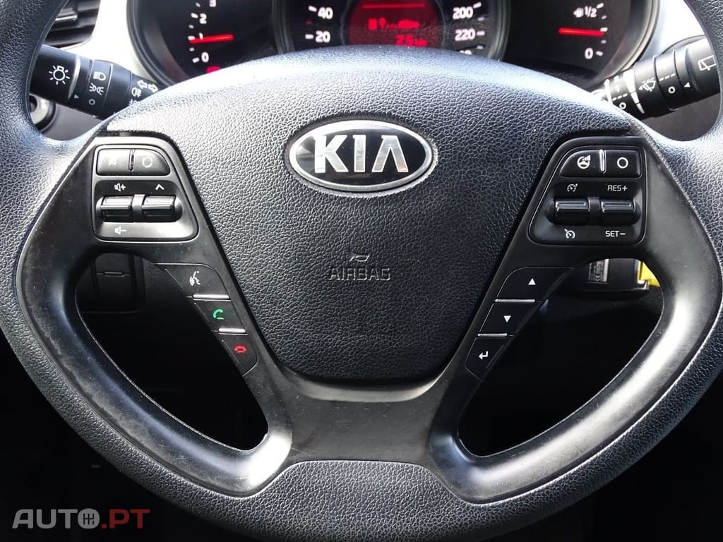 Kia Ceed 1.6 CRDi Urban
