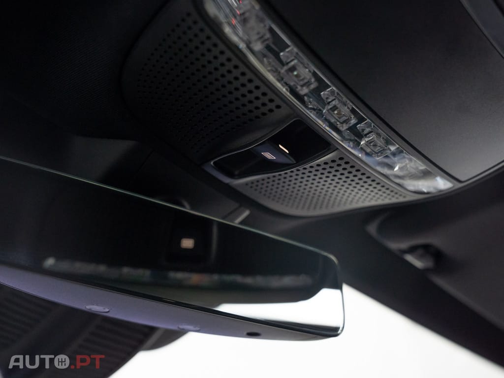 Mercedes-Benz E 300 de AMG Line