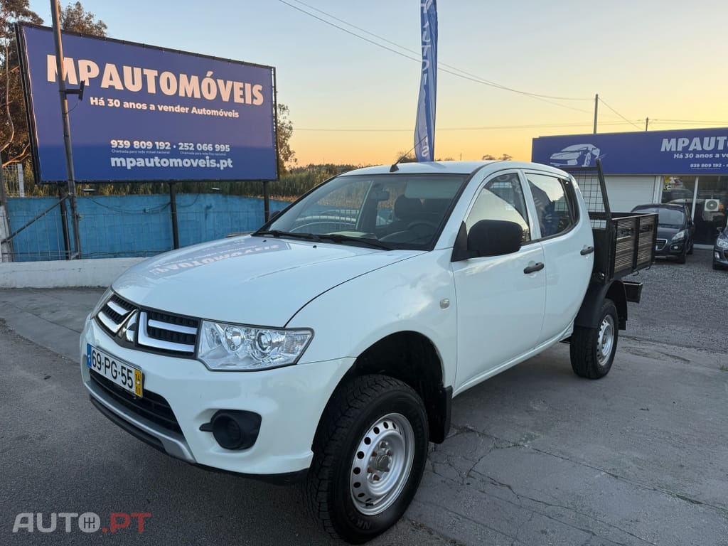Mitsubishi L200 2.5 DI-D CD Intense 4WD