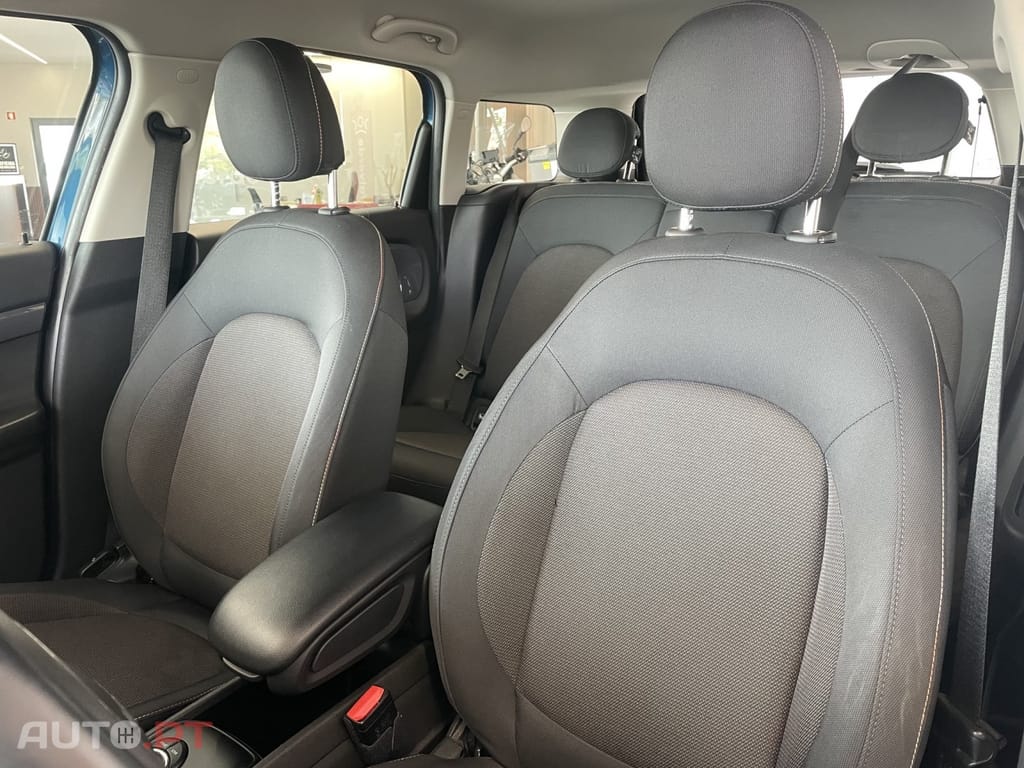 MINI Countryman Cooper SE ALL4 Auto — fotografia 8