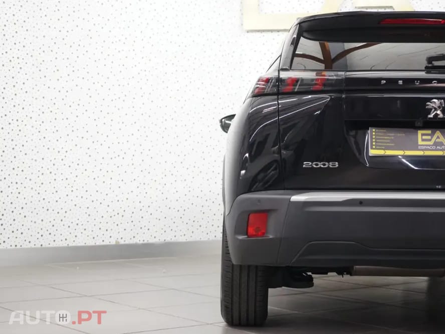 Peugeot 2008 1.2 PureTech Allure