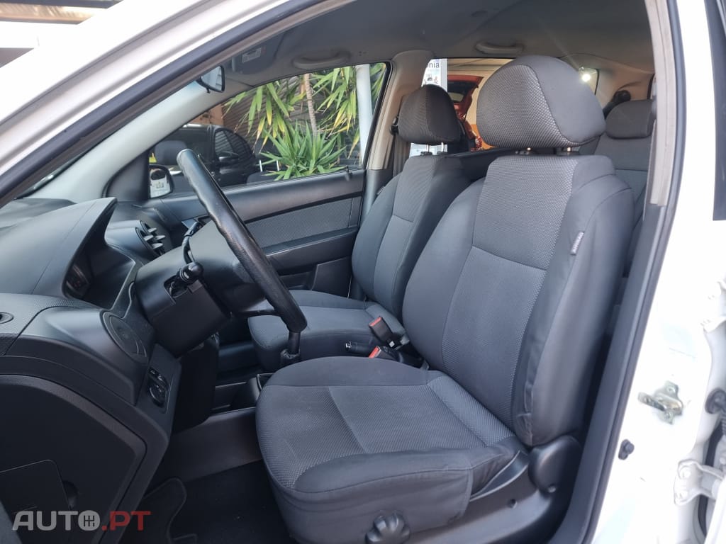 Chevrolet Aveo 1.2 L