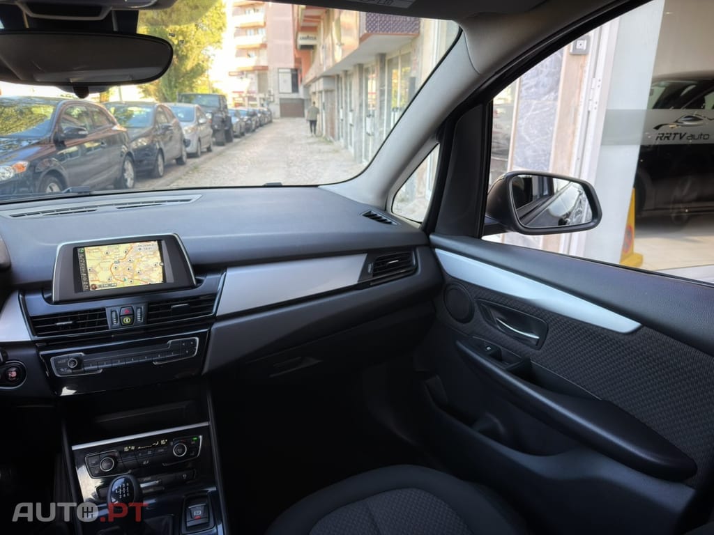 BMW 216 d 7L Advantage
