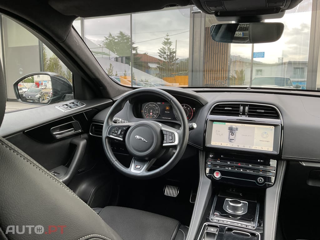 Jaguar F-Pace 2.0 i4D R-Sport AWD Aut.