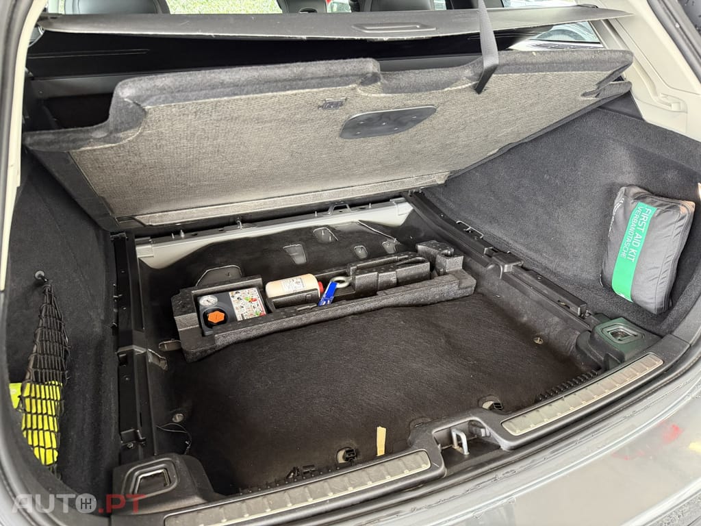 Volvo V60 2.0 T6 AWD TE Inscription Expression