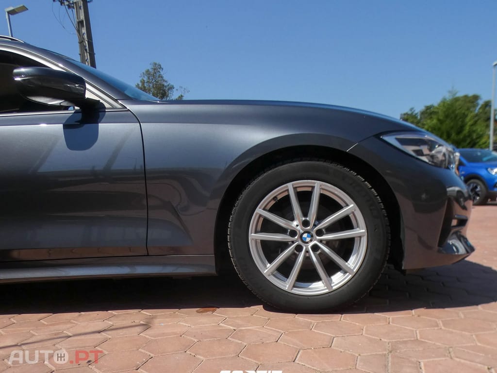 BMW 318 d Touring Auto