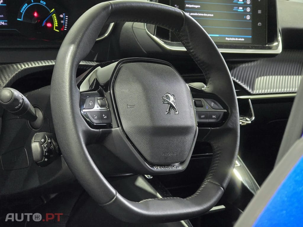 Peugeot E-208 50 kWh Style